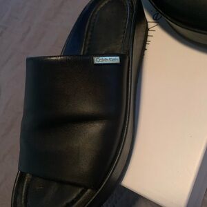 Calvin Klein women’s slides. Black. Sz 6.5